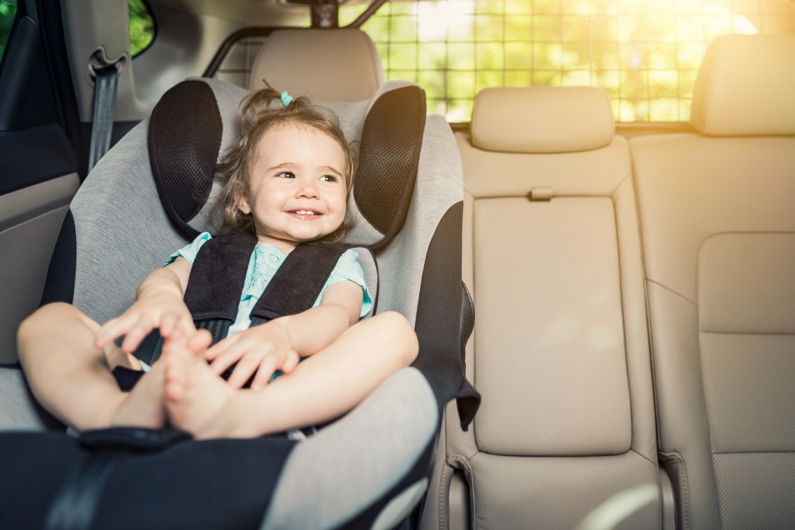 Pare-soleil voiture bébé : Guide d'achat et conseils